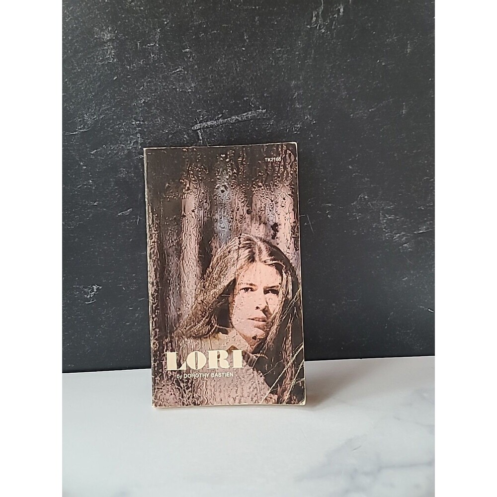 Lori By Dorothy Bastien Paperback